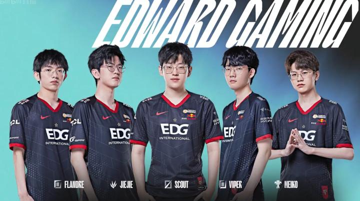 年龄层逐渐 年龄层逐渐