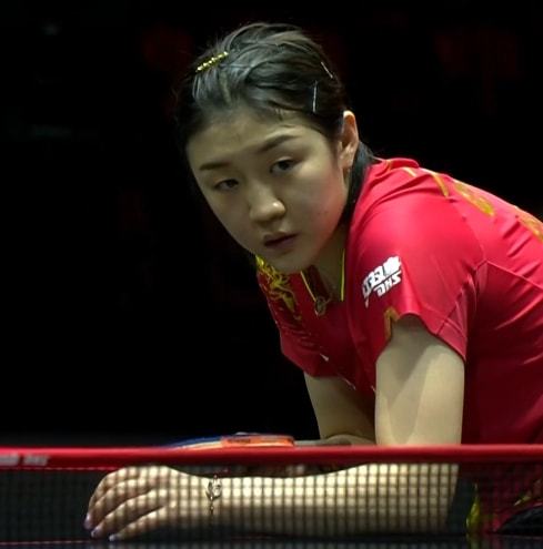 更是对彼此 更是对彼此