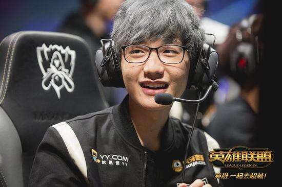 能提前占位 能提前占位